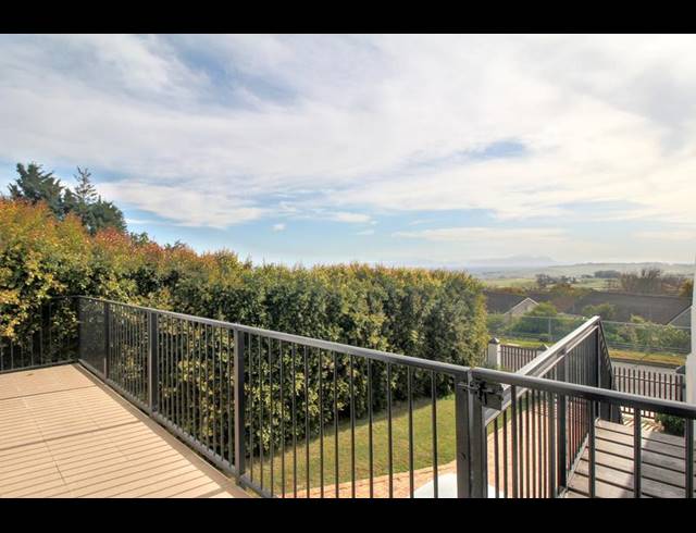 2 BEDROOM PROPERTY TO RENT IN STEYNSRUST